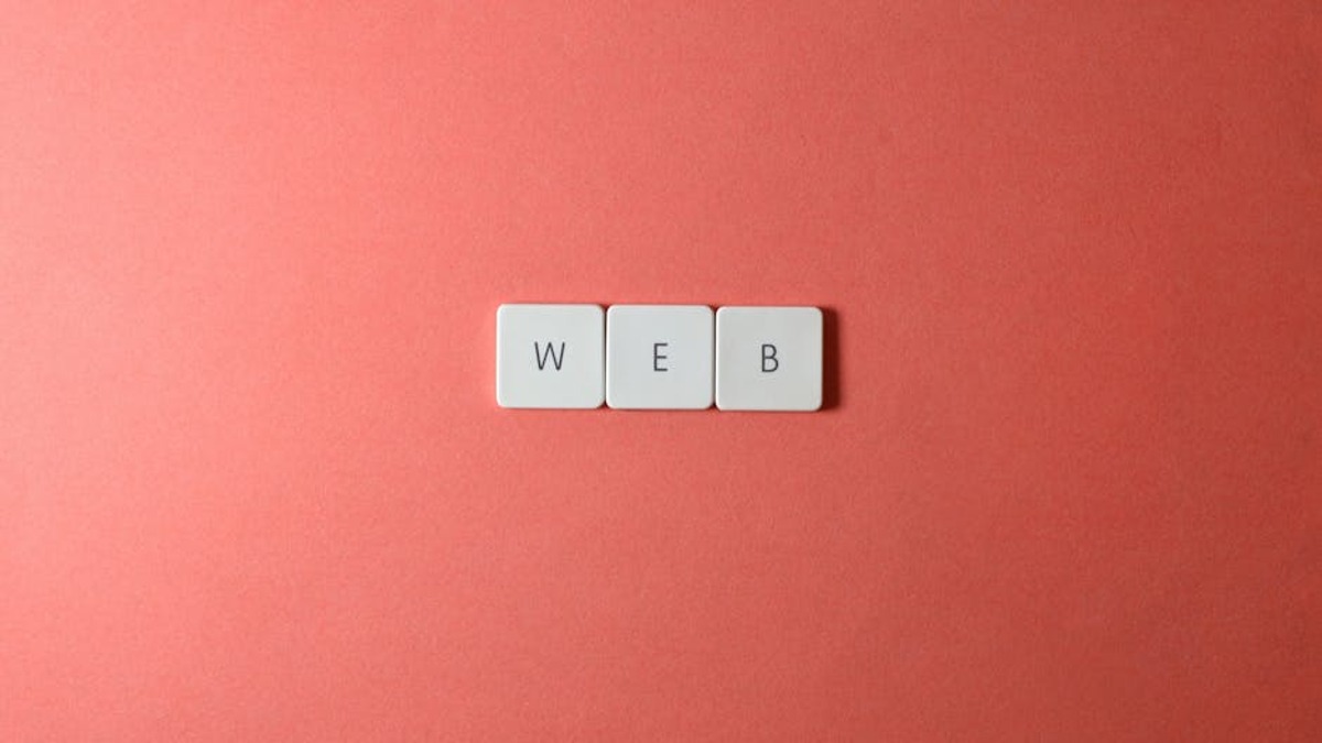 Digital artist creating composite imagem software blending elements